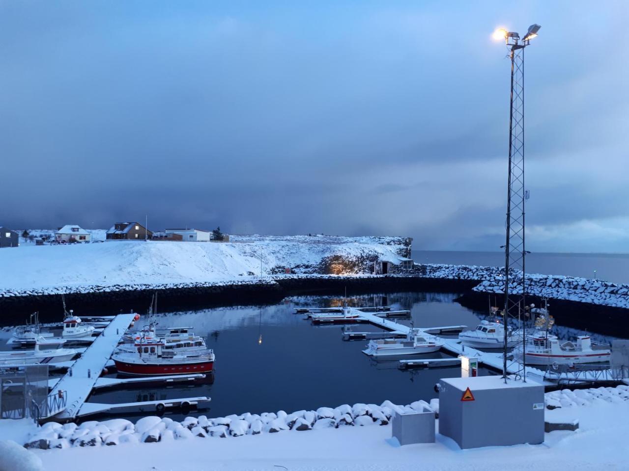 Hotel Duus By Keflavik Airport ภายนอก รูปภาพ