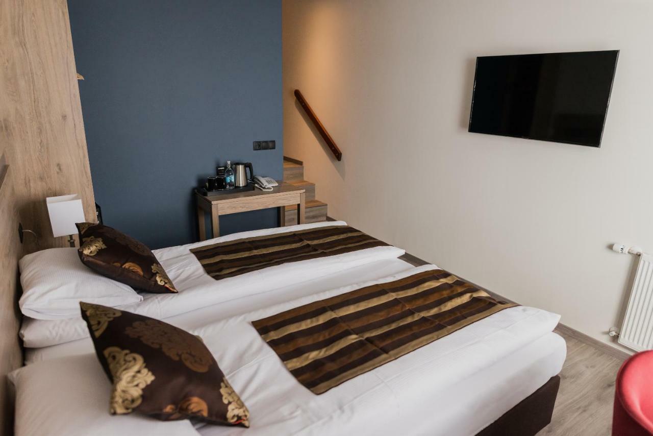Hotel Duus By Keflavik Airport ภายนอก รูปภาพ