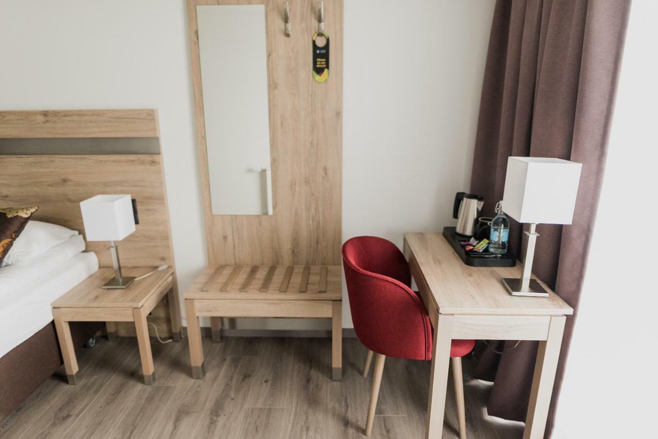 Hotel Duus By Keflavik Airport ภายนอก รูปภาพ