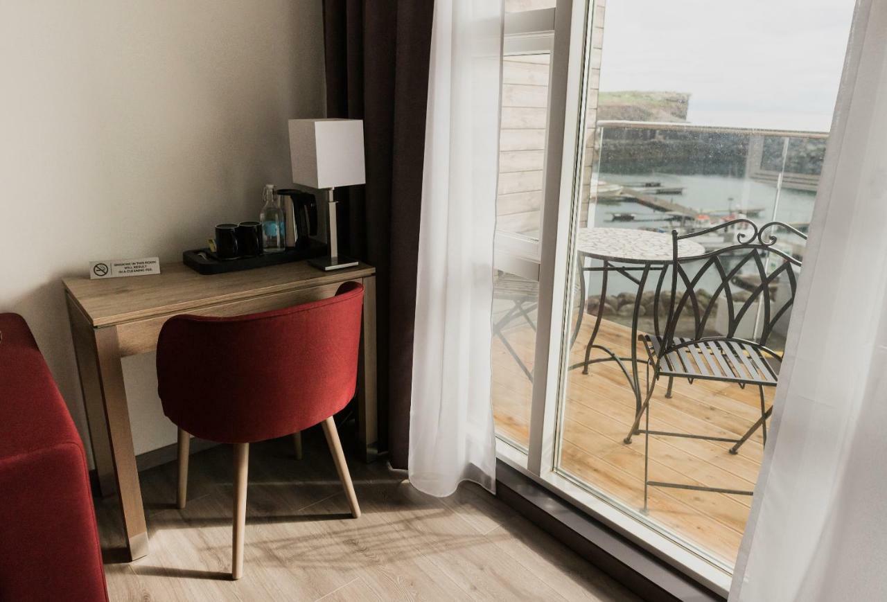 Hotel Duus By Keflavik Airport ภายนอก รูปภาพ