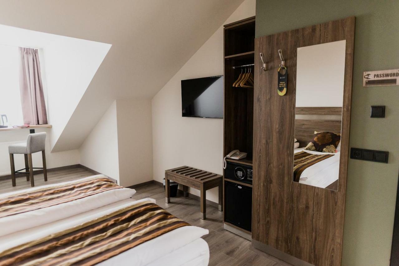 Hotel Duus By Keflavik Airport ภายนอก รูปภาพ
