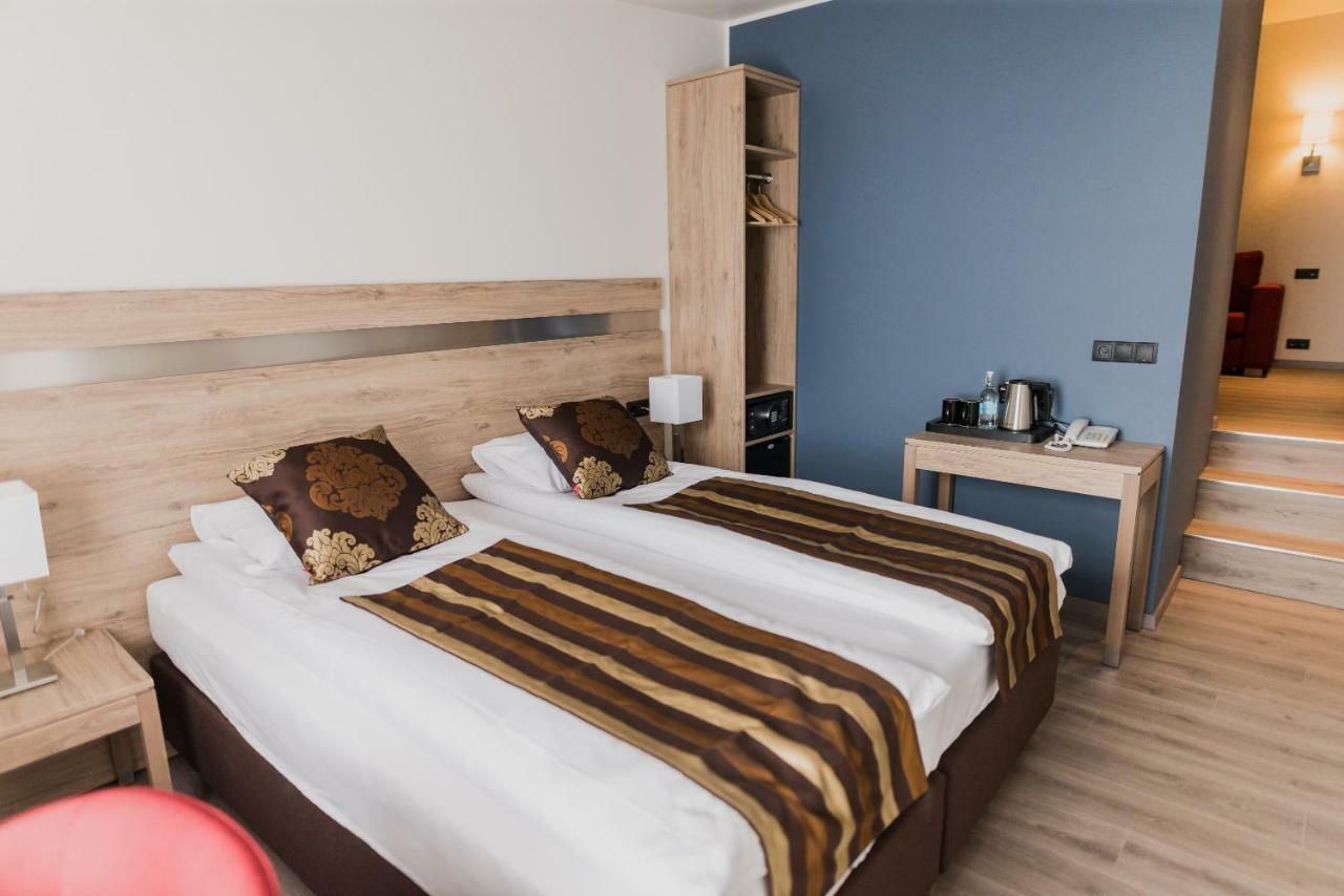 Hotel Duus By Keflavik Airport ภายนอก รูปภาพ
